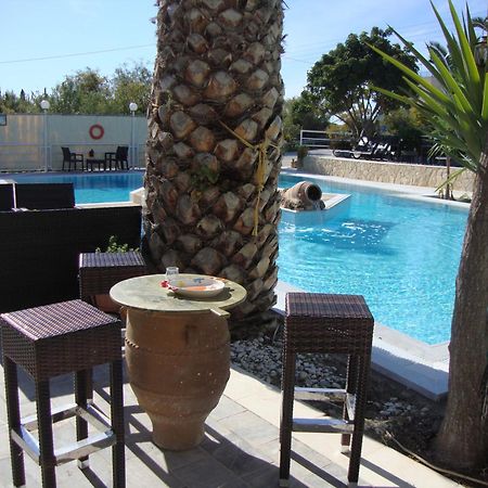 Meraki Apartments And Studios Tolón Esterno foto