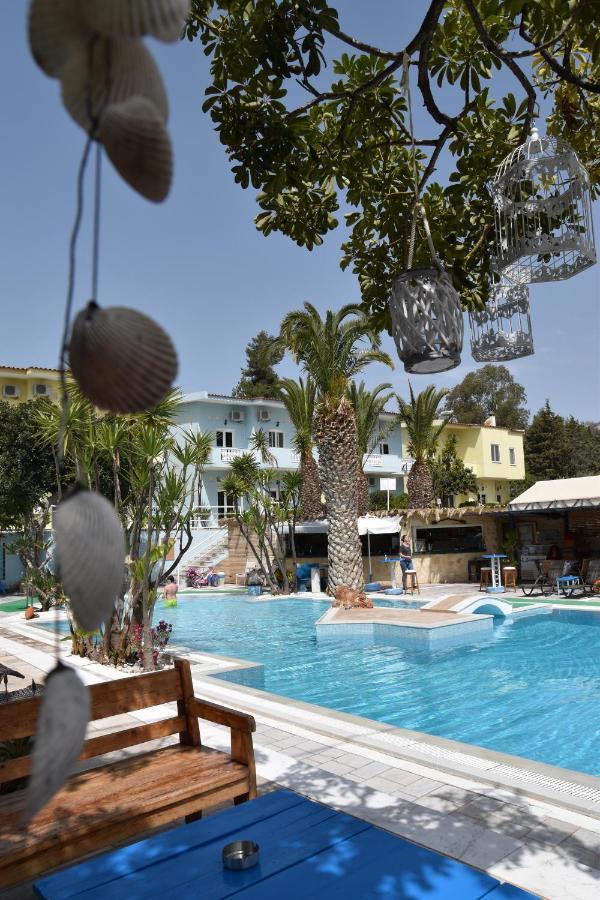 Meraki Apartments And Studios Tolón Esterno foto