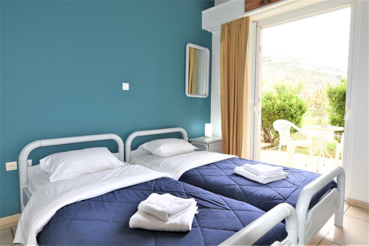 Meraki Apartments And Studios Tolón Esterno foto