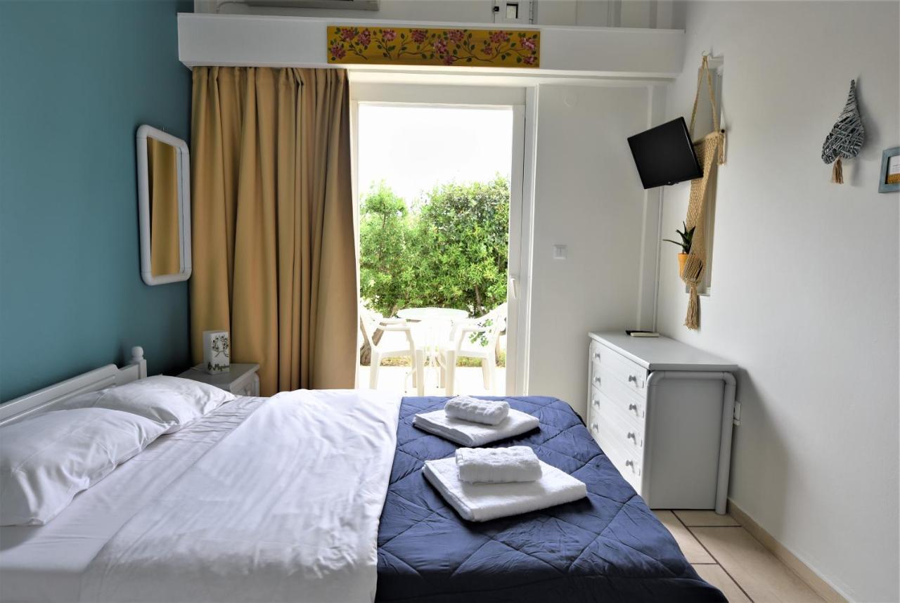 Meraki Apartments And Studios Tolón Esterno foto