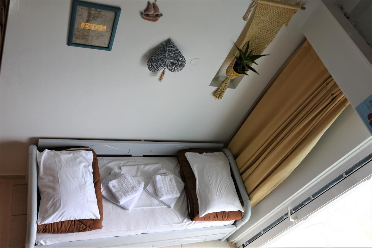 Meraki Apartments And Studios Tolón Esterno foto
