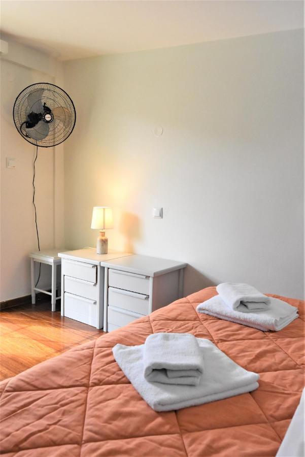 Meraki Apartments And Studios Tolón Esterno foto